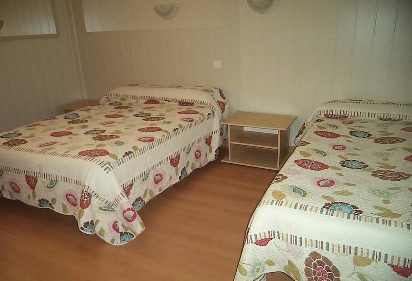 Albergue De Peregrinos A Santiago