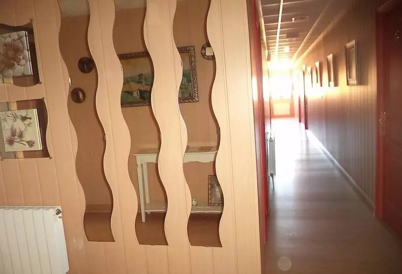 Albergue De Peregrinos A Santiago