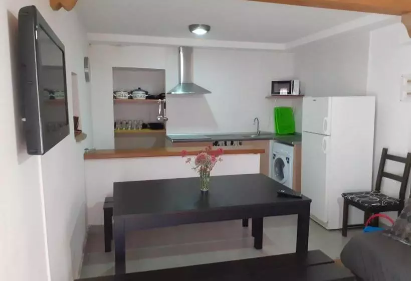 Albergue Las Almunias