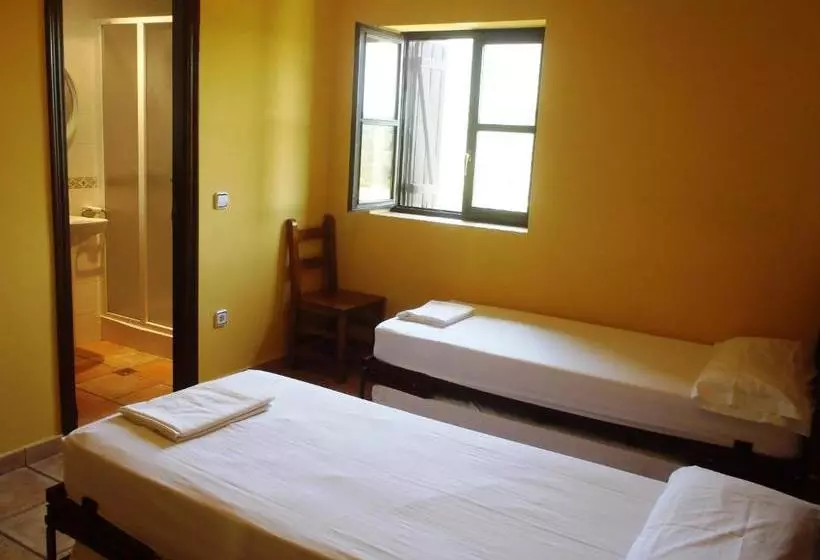 Albergue Las Almunias