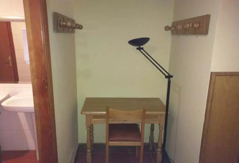 Albergue Nuestra Señora de Carrasquedo