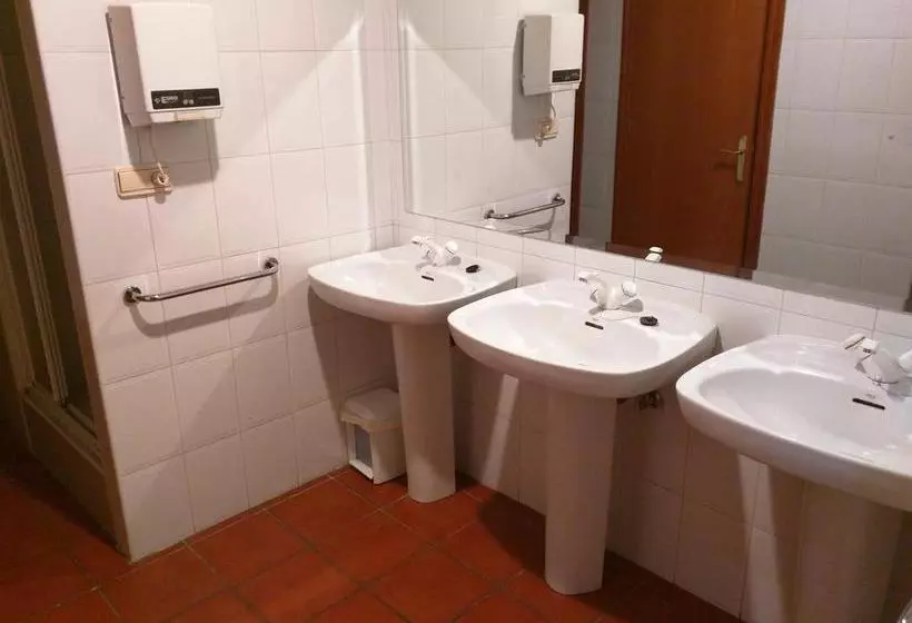 Albergue Nuestra Señora de Carrasquedo