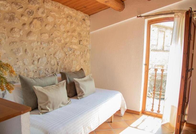 Bed and Breakfast Mas Camins