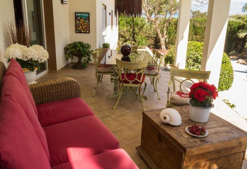 צימר Palm Luxury Retreat