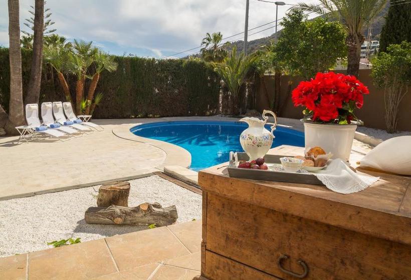 צימר Palm Luxury Retreat