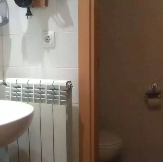 El Albergue Covaleda   Hostel