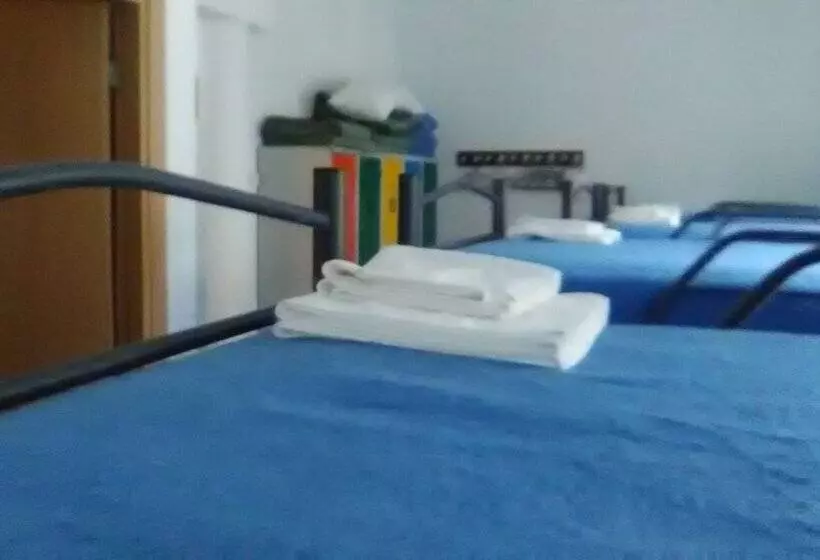 El Albergue Covaleda   Hostel