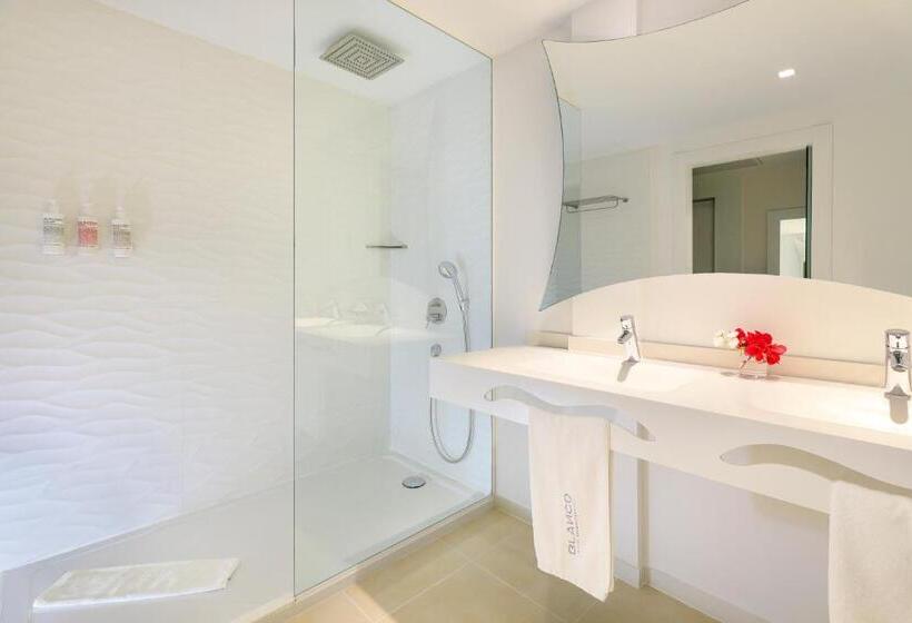 Blanco Hotel Formentera