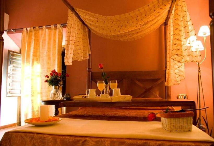 Отель La Casa Del Canónigo