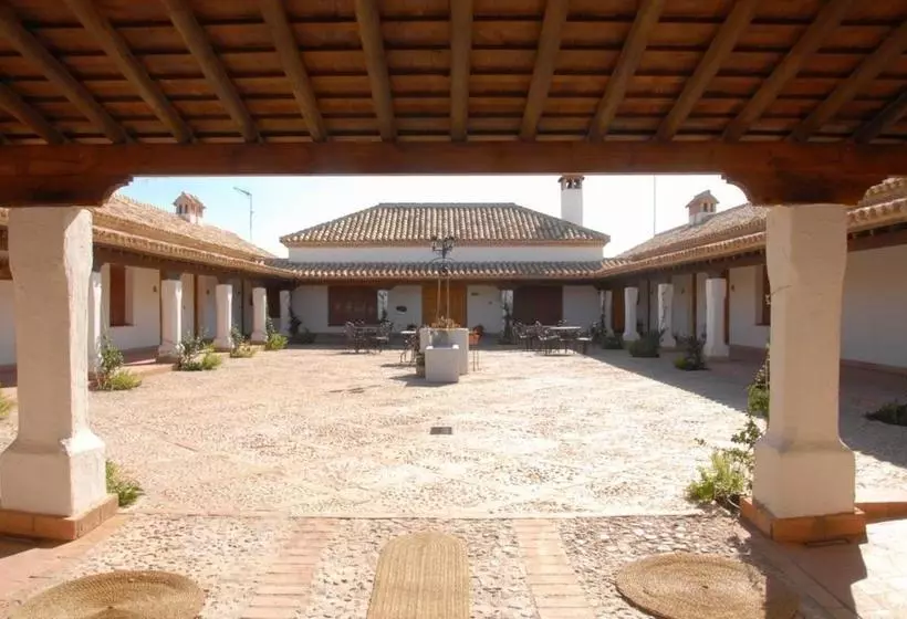 هتل Casa Rural La Quintería De Mora