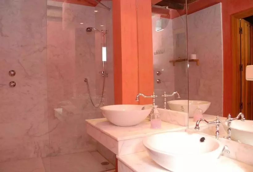 هتل Casa Rural La Quintería De Mora