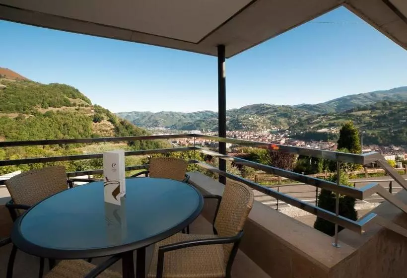 ホテル Restaurante Canzana