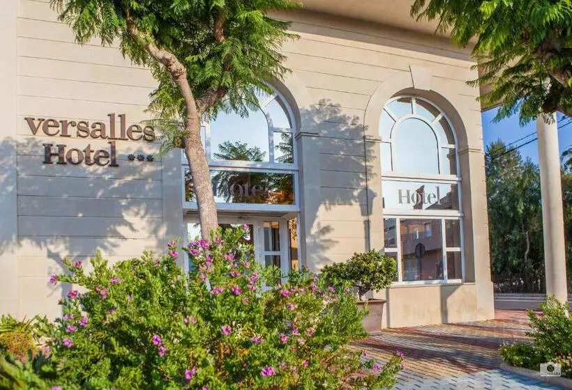 Hotelli Versalles