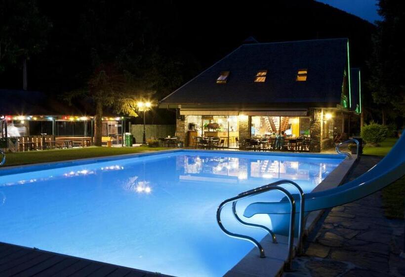 住所  Bungalows Verneda Mountain Resort