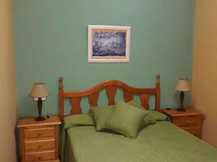 استراحتگاه Camping Bungalows Cabañas La Vera