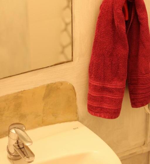 호스텔 Barrio Boutik Hostal Long Stays