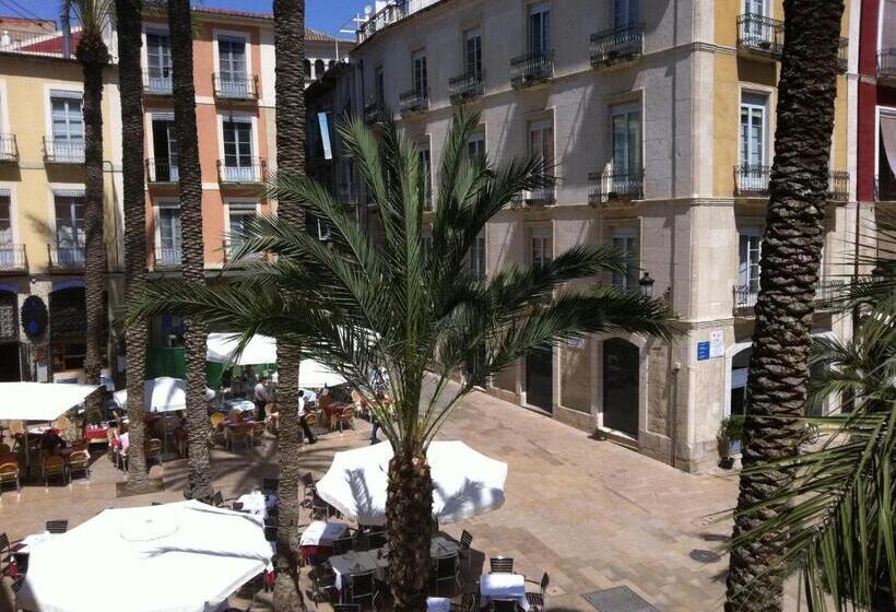 호스텔 Barrio Boutik Hostal Long Stays