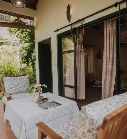 Bed and Breakfast Villa Akasa