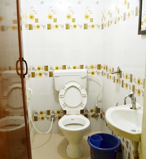 Hotell Spot On 74228 Galaxy Comforts