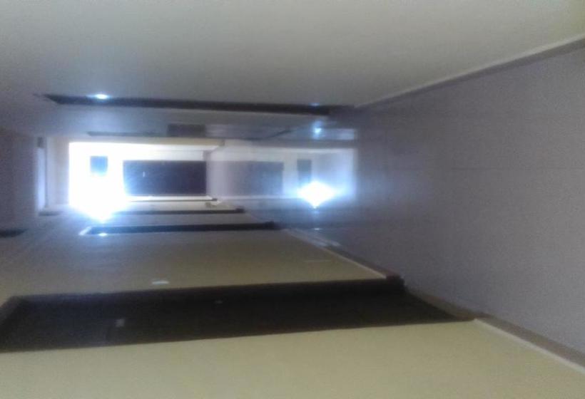 Hotell Spot On 74228 Galaxy Comforts