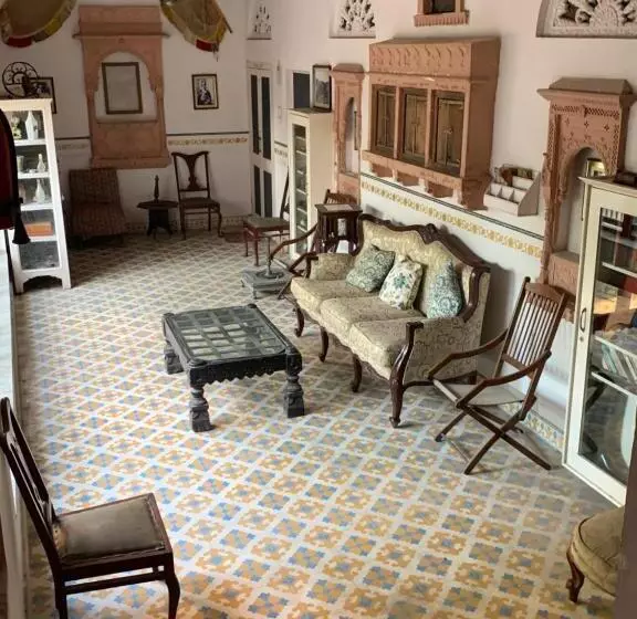 هتل Kishan Palace A Heritage