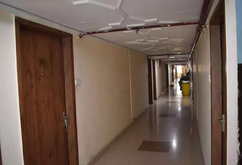 Hotelli Radhika Regency