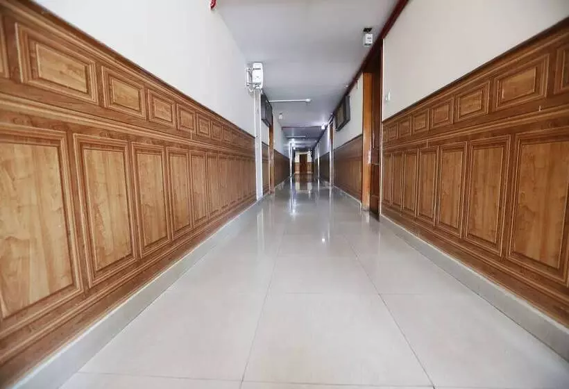 Hotelli Radhika Regency