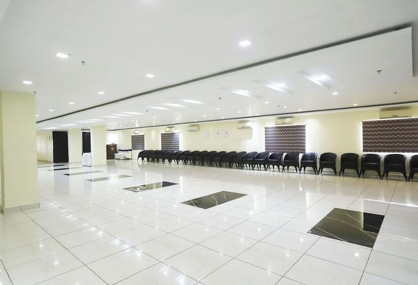 Hôtel Radhika Regency