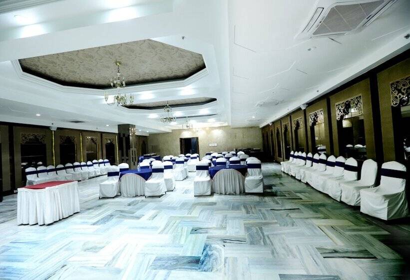 Hôtel Radhika Regency