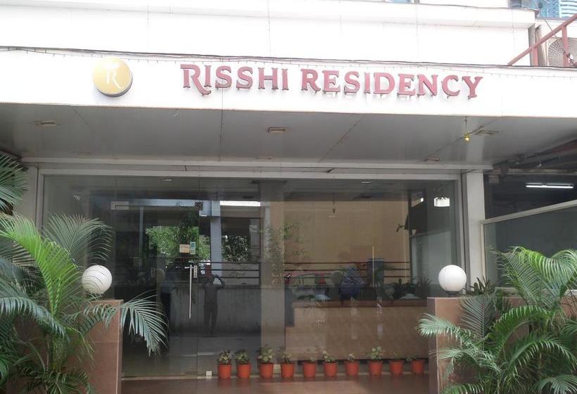 호텔 Risshi Residency