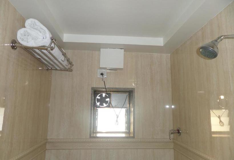 호텔 Risshi Residency