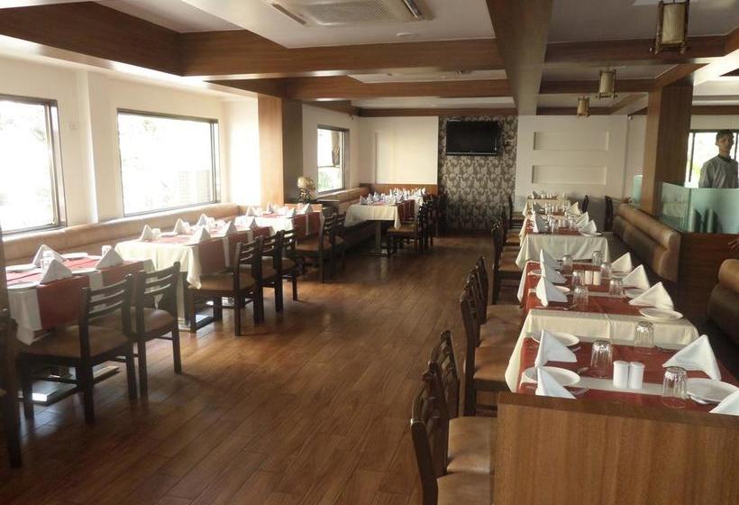 호텔 Risshi Residency