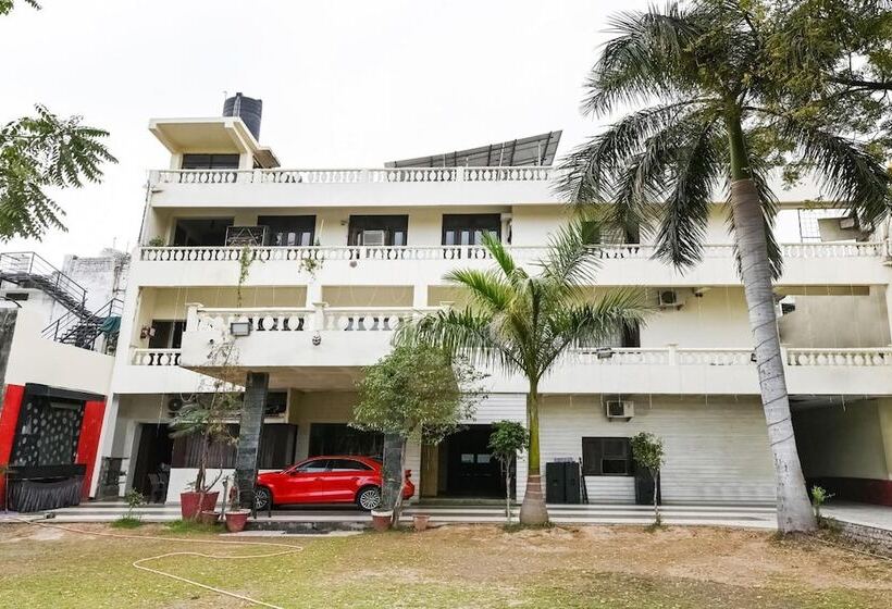 هتل Surpin Palace