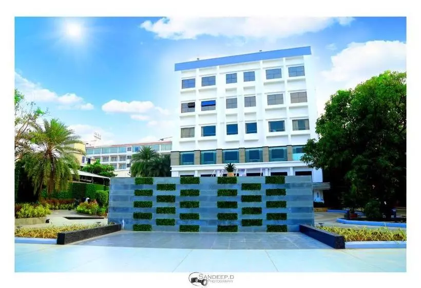 Mirasol Resort