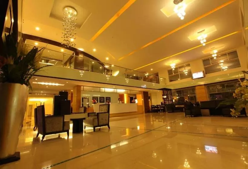 Mirasol Resort