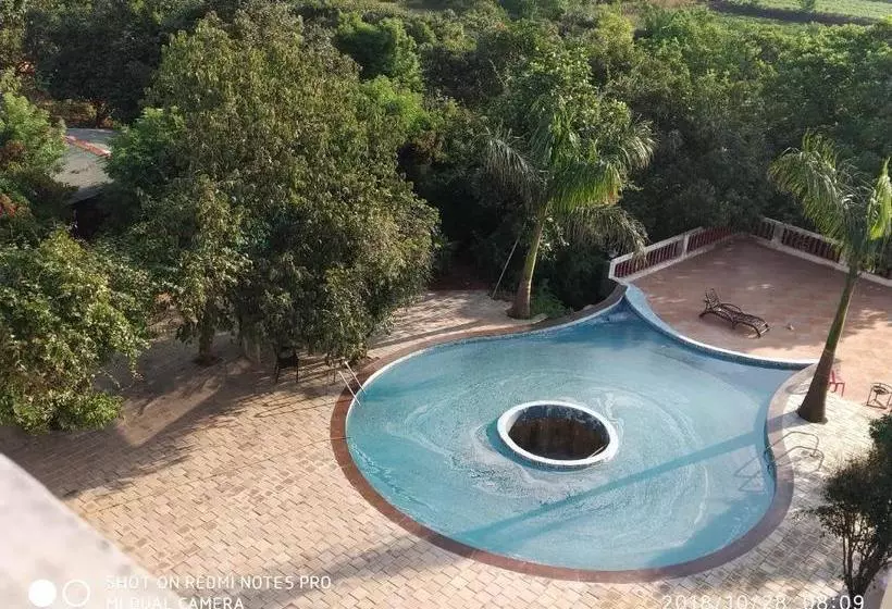 Svinns Dwarkadhish Resort