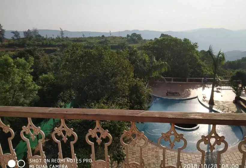 Svinns Dwarkadhish Resort