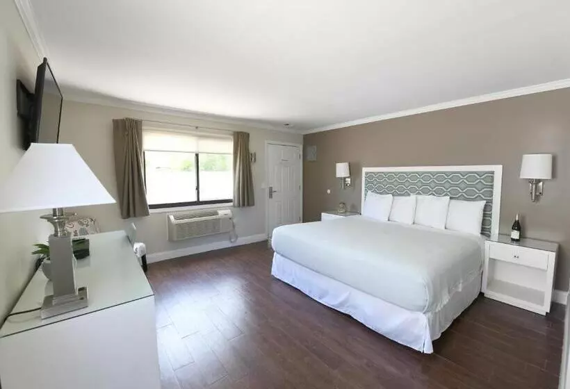 Bayview Resort
