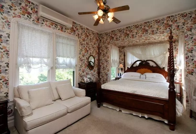 ベッドアンドブレックファースト Bradford Place Inn & Gardens