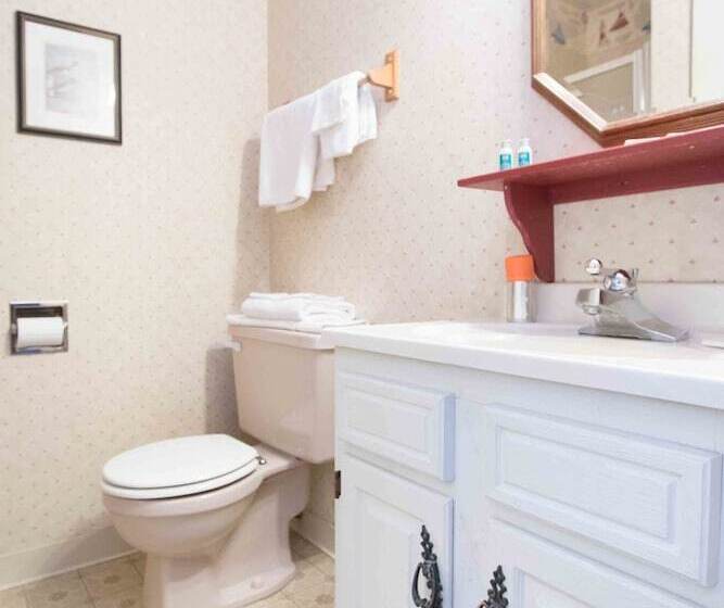 Bed and Breakfast The Globe Inn