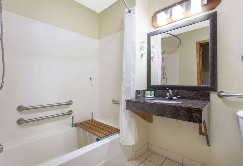 فندق Americinn By Wyndham Black River Falls I 94 On Atv Trail