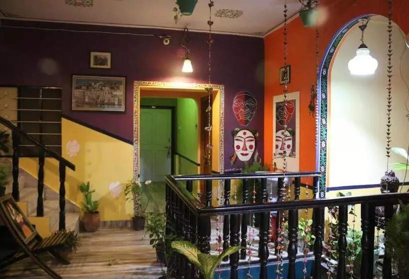 Hotel Everest