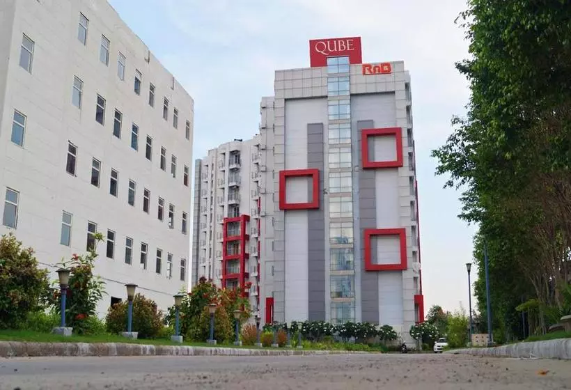 ホテル Qube Studios