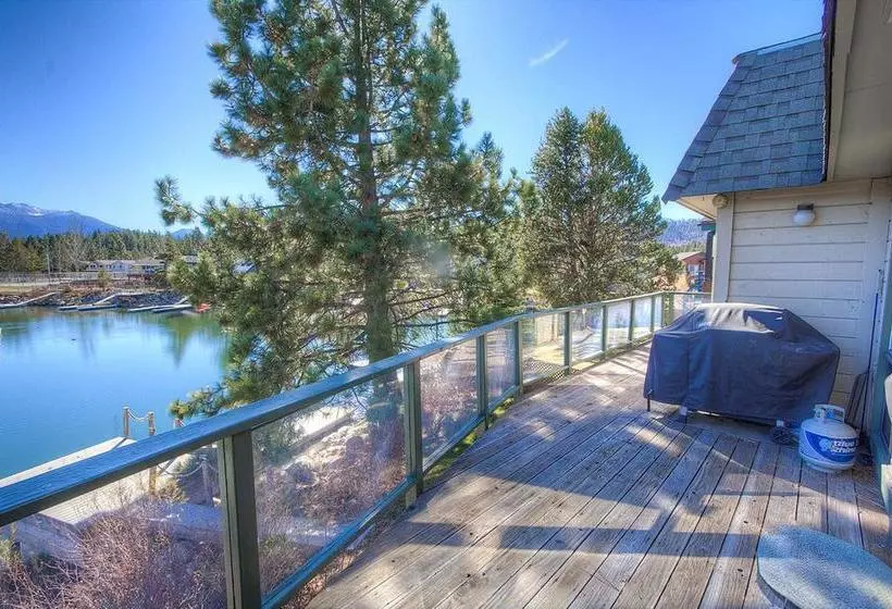 ホテル Tahoe Keys Home With Hot Tub