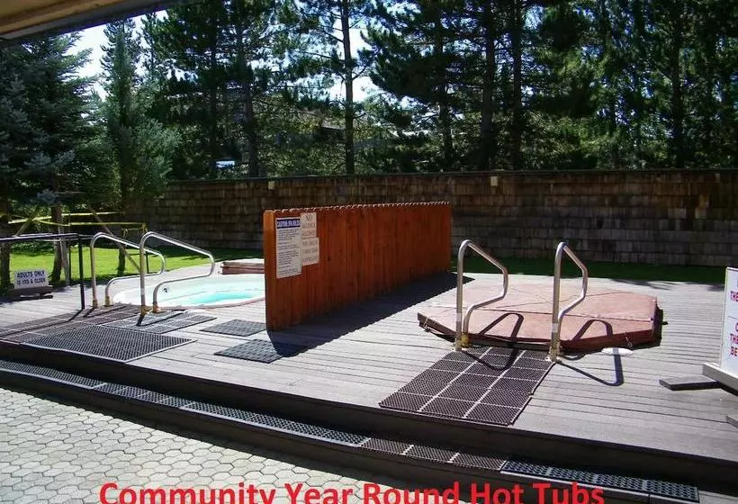 ホテル Tahoe Keys Home With Hot Tub