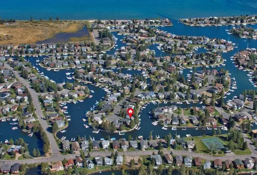 ホテル Tahoe Keys Home With Hot Tub