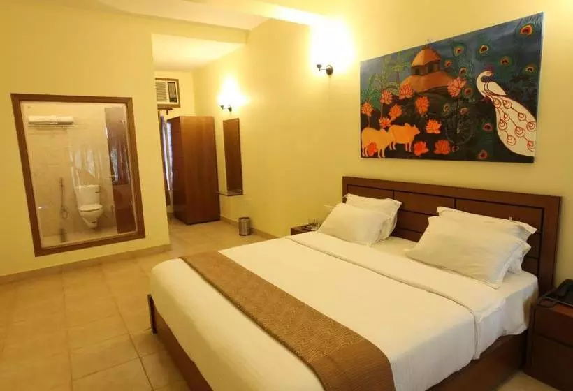 Massara  A Beach Resort