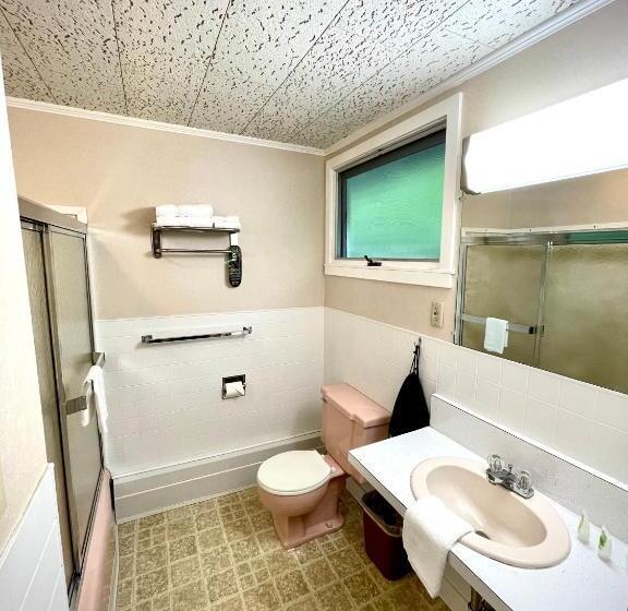 Mount Coolidge Motel