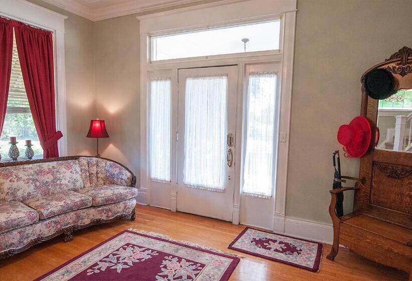 Sandstone Street Bed And Breakfast