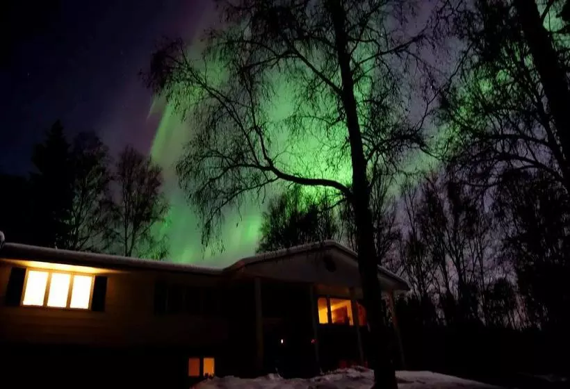 Ak Golden Umbrella Bed & Breakfast
